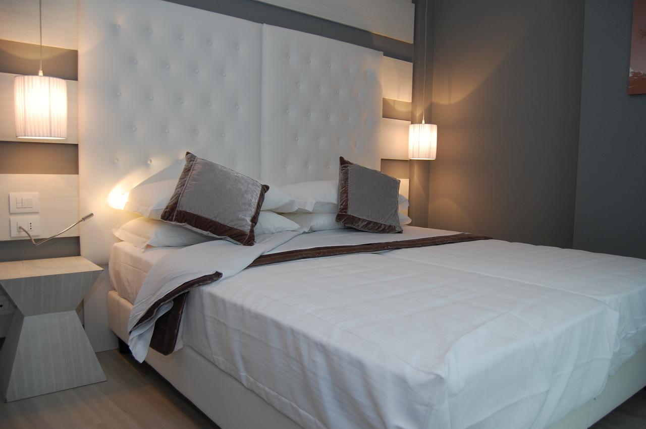 National Park Hotel & Spa Cotronei Екстериор снимка